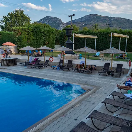 Hotel Dolphin & Conference Agioi Apostoloi (Attica)