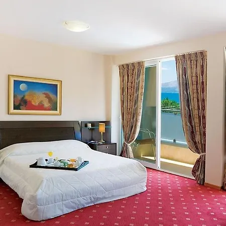 Hotel Dolphin & Conference Agioi Apostoloi (Attica)